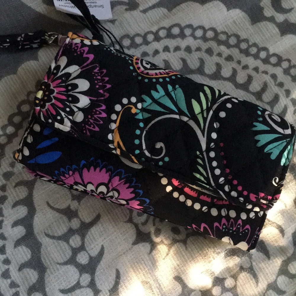 NWT Vera Bradley Wristlet Bandana Swirl